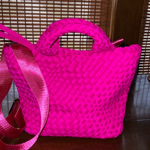 Parker & Hyde Rasberry Mini Woven Crossbody Bag with Matching Pouch. Retail $125 - Picture 3 of 11